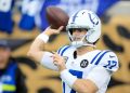 Daniel Jones suffers non-contact injury vs. Jaguars