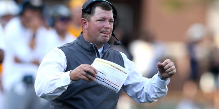 Tulane promotes coordinator to head coach, replacing Jon Sumrall