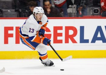 Islanders star ejected for vicious two-handed slash