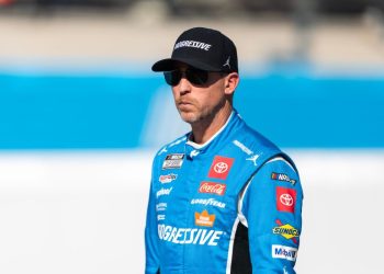 NASCAR driver’s father dies of injuries suffered from house fire