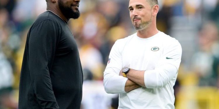 Aaron Rodgers defends job futures of Mike Tomlin, Matt LaFleur