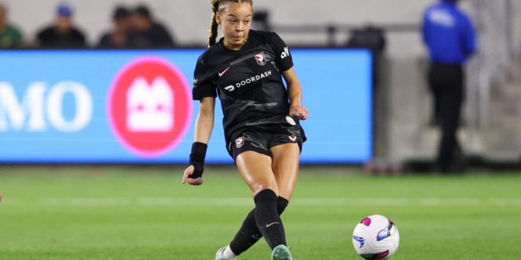 Savy King returns to Angel City training for first time since collapse