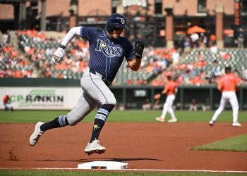 Angels add veteran Rays outfielder in three-team trade