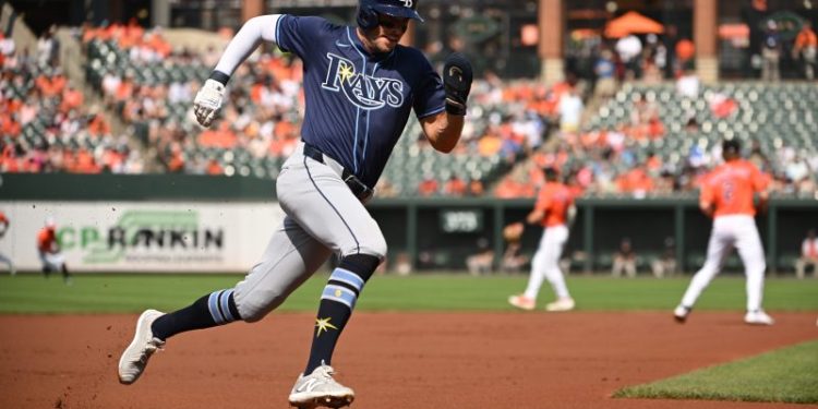 Angels add veteran Rays outfielder in three-team trade