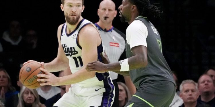 Kings All-Star expected to return Friday as trade rumors ramp up