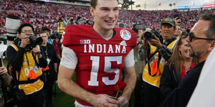 NFL mock draft: Projecting first round with early order set