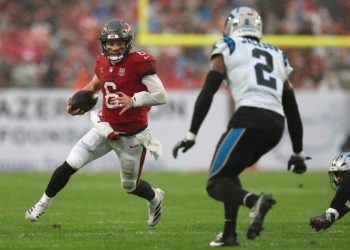 NFL playoff teams with losing records: Bucs or Panthers will join infamous list