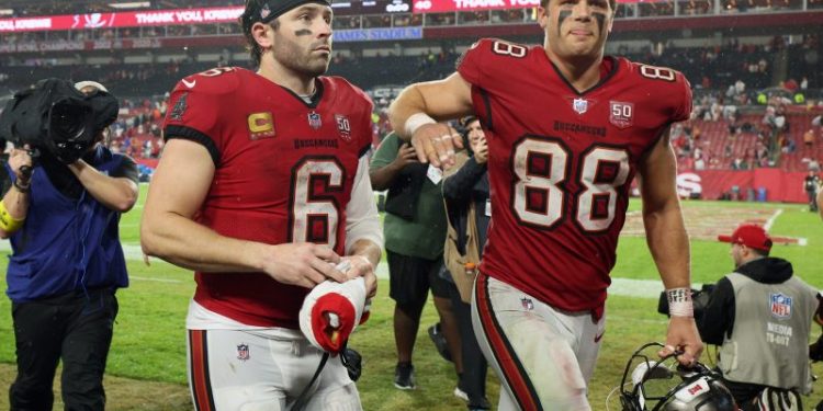 Panthers, Bucs left to watch, wait for Saints-Falcons and playoff fates