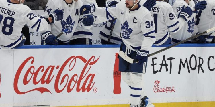 Auston Matthews breaks Maple Leafs goal record