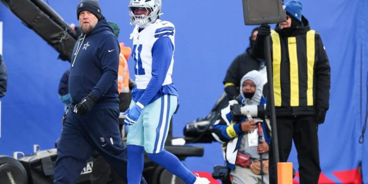 Cowboys’ Donovan Ezeiruaku ejected after skirmish vs. Giants