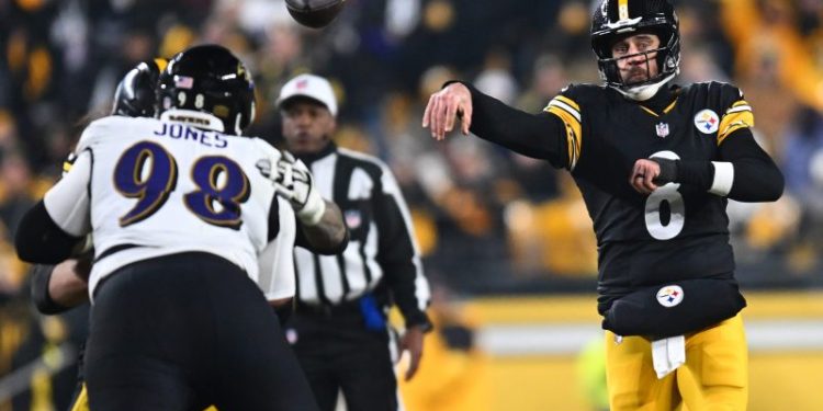 NFL playoff picture: Wild-card matchups, AFC North title finalized