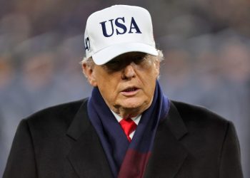 Donald Trump says he’ll sign executive order giving Army Navy TV slot