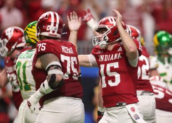 10-year-old Drew Shouse gets Indiana national championship tickets