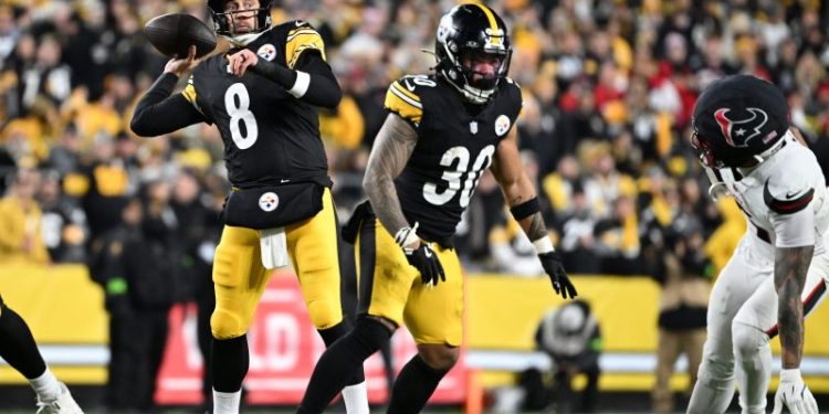 Will Aaron Rodgers’ last NFL pass be a pick-six?