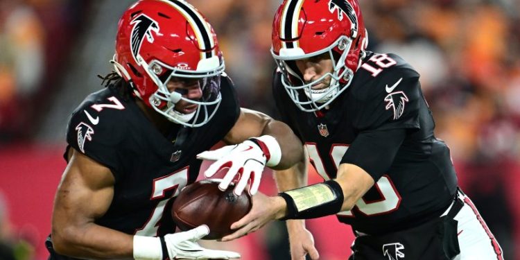 NFC South team teases plans to change its uniforms for 2026 season