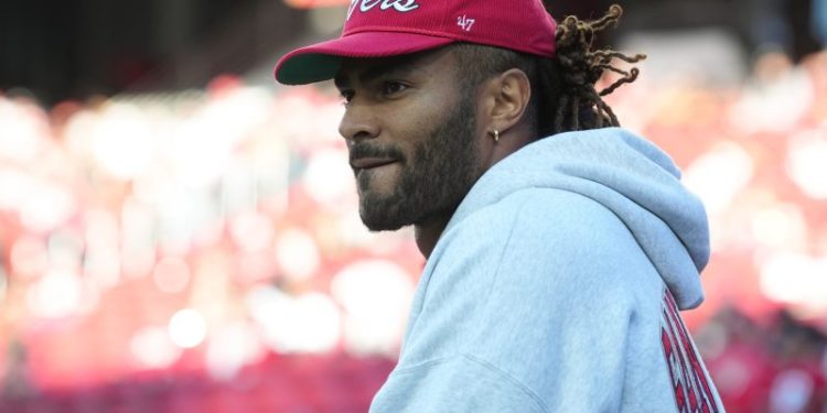 Is 49ers LB Fred Warner playing vs Seahawks?