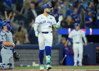 Who are the best 2026 MLB free agents still available?