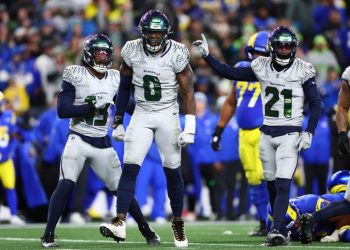 Seahawks’ DeMarcus Lawrence locked in on elusive Super Bowl shot