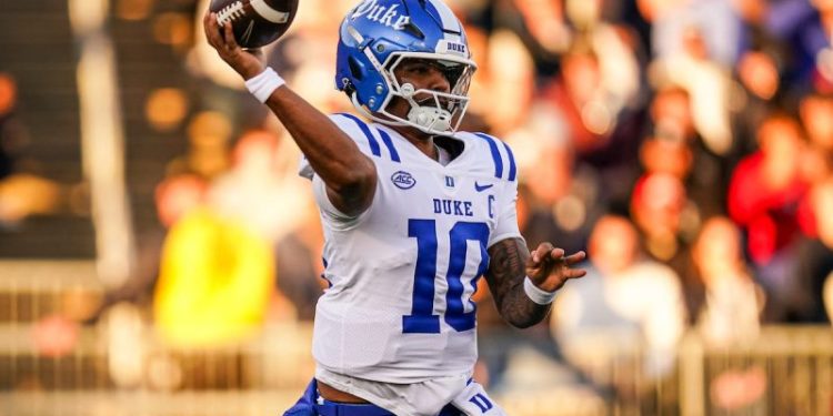 Duke suing QB Darian Mensah, trying to block him from transferring
