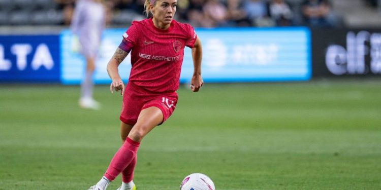 NC Courage transfer defensive stalwart Denise O’Sullivan to Liverpool