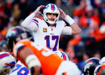 NFL mock draft roundup: Experts predictions after divisional playoffs