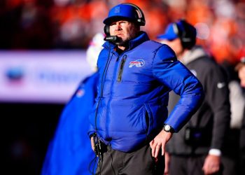 Bills’ Sean McDermott rips referees for Josh Allen INT decision
