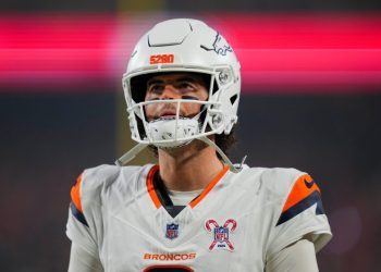 Broncos turn to backup QB for AFC championship game. Who is it?