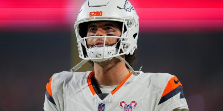 Broncos turn to backup QB for AFC championship game. Who is it?