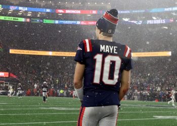 Drake Maye reacts to Bo Nix’s injury: ‘Heartbreaking’