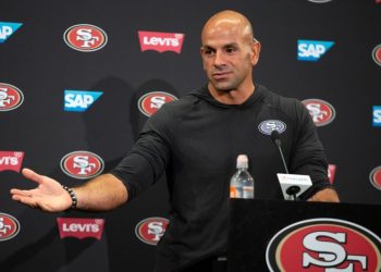Titans are hiring 49ers DC Robert Saleh to be their next HC