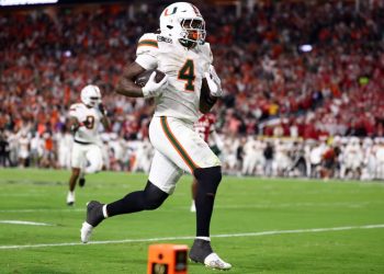 Miami RB throws punch at Indiana player after national championship loss