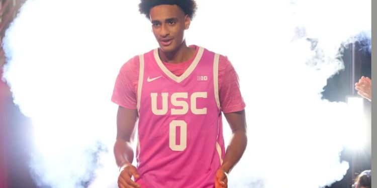 Alijah Arenas makes highly anticipated USC debut vs. Northwestern