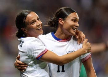 Emma Hayes gives update on USWNT stars Wilson and Swanson