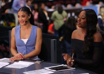 With new host, ESPN College GameDay returns to NCAA women’s basketball