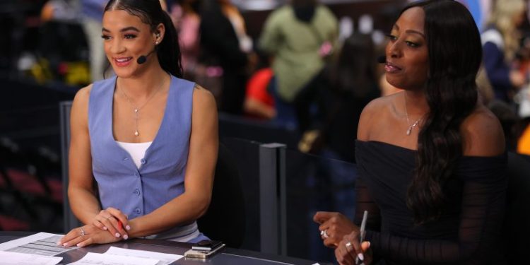 With new host, ESPN College GameDay returns to NCAA women’s basketball