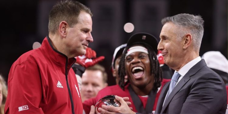 Big Ten wants expanded CFP not because it works, but because it pays