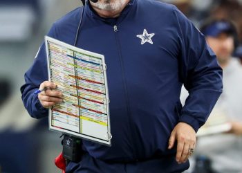 Steelers hire Mike McCarthy as new head coach