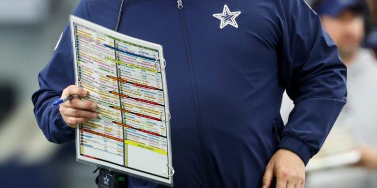 Steelers hire Mike McCarthy as new head coach