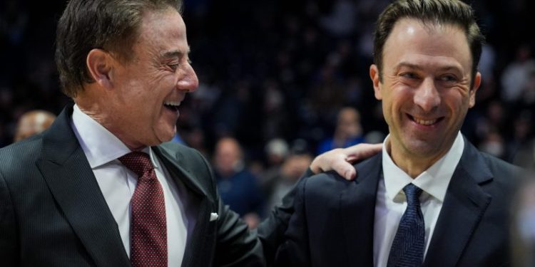 Rick Pitino becomes latest coach to win 900 college basketball games