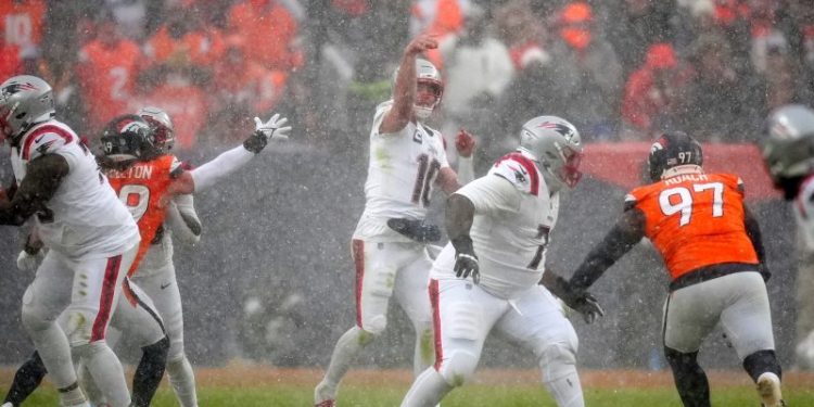 Mother Nature makes a statement at AFC championship game