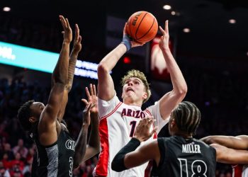 Arizona stays No. 1 in reshuffled men’s college basketball poll