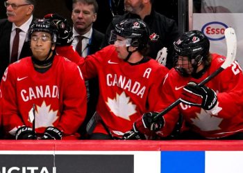 This NCAA rookie leads the projected top 10 D-men in the NHL draft