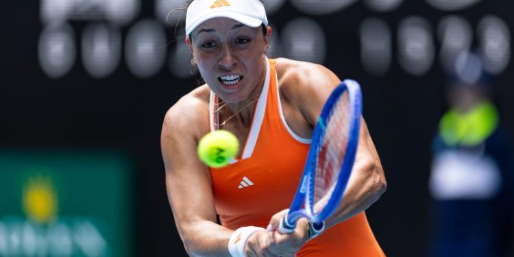 Pegula tops Anisimova in All-American women’s quarterfinal