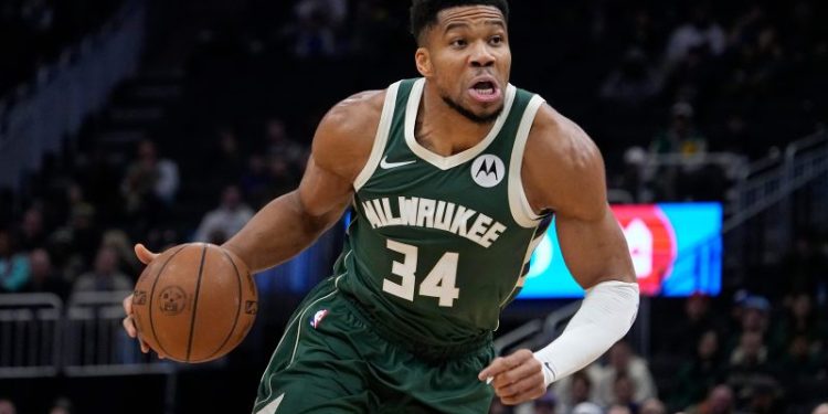 Will Bucks trade their superstar? Potential landing spots for Giannis