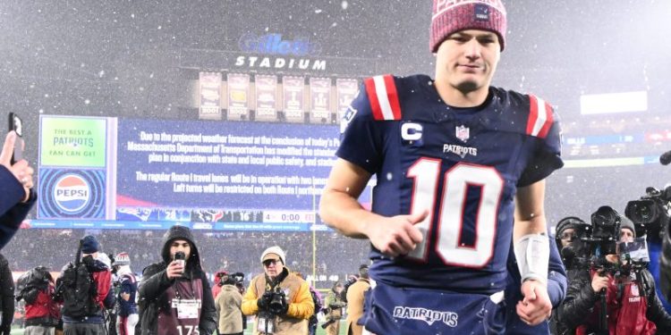 Drake Maye injury update: Patriots QB addresses shoulder malady