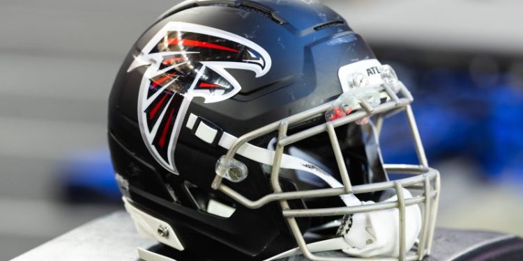 Falcons hiring Bears executive as next GM, per reports