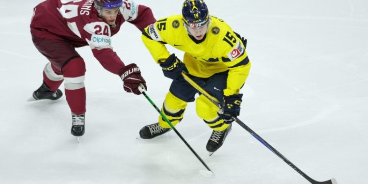 NHL mock draft: Gavin McKenna’s improved, but he’s not back in first