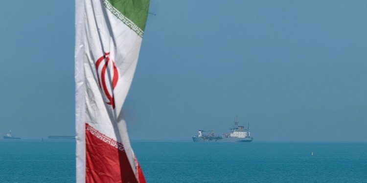 Gulf shipping operations grind to halt near Iran, US quietly prepares for possible strike: ‘Heightened risk’