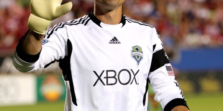 USMNT legend Kasey Keller reveals 16-year cancer journey