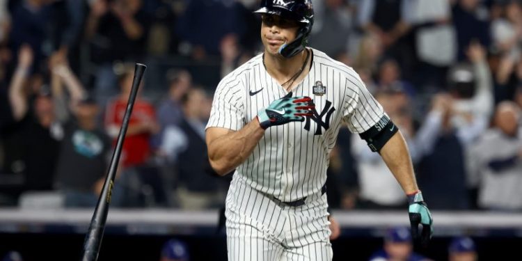 Giancarlo Stanton says he can’t open anything due to elbow pain